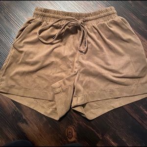 Velvet shorts
